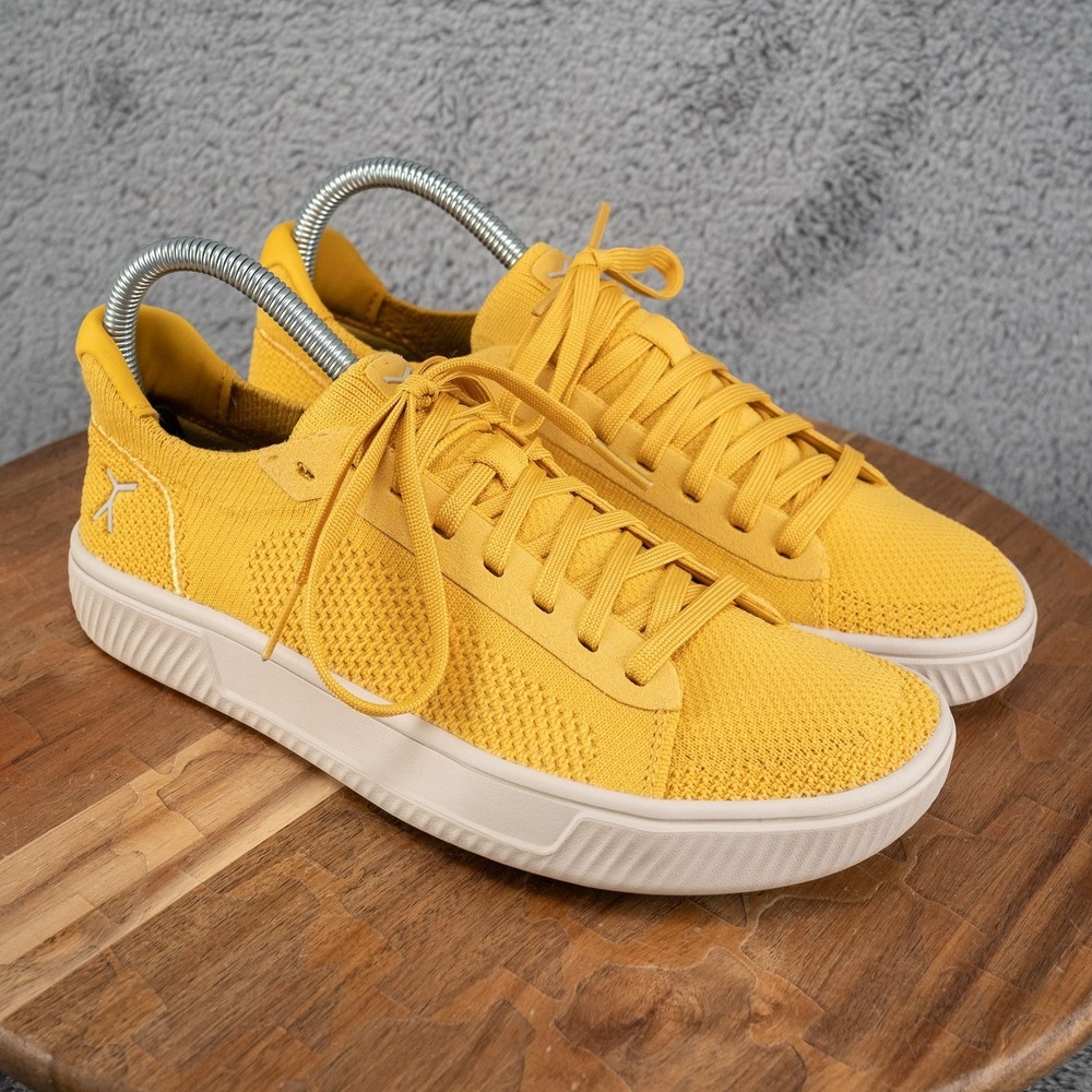 Flux Footwear Adapt Trainer Yellow Womens Size 8 Athletic Knit Shoes Sneakers